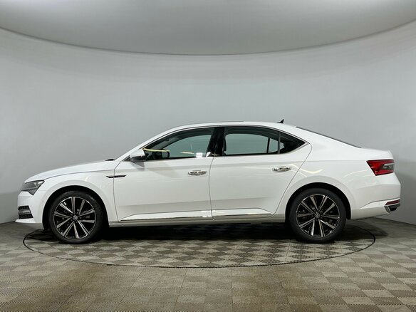 Curated visual reference: Gallery Detail: Купить Новый Skoda Superb Iii Рестайлинг 2 0 Amt 186