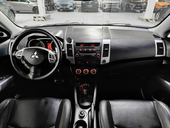 2008 Mitsubishi Outlander II, серебристый, 855000 рублей - вид 13