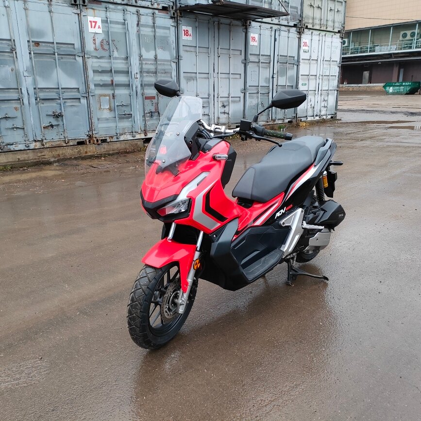 Honda ADV150