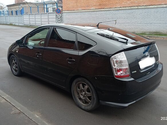 2007 Toyota Prius II Рестайлинг (XW20), чёрный, 800000 рублей - вид 5