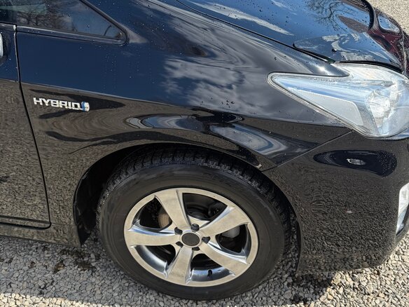 2011 Toyota Prius III (XW30), чёрный, 950000 рублей - вид 9