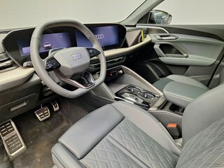 2025 Audi Q5 L III (GU), чёрный, 6770000 рублей, вид 5