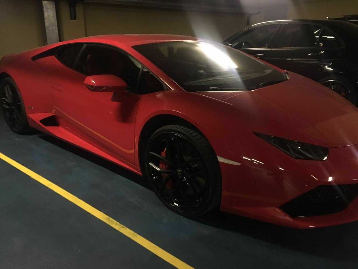 Lamborghini Huracan 2014 красная