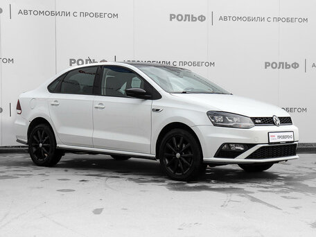 Volkswagen Polo V 1.4 MT 125 . V 2018 1 049 000