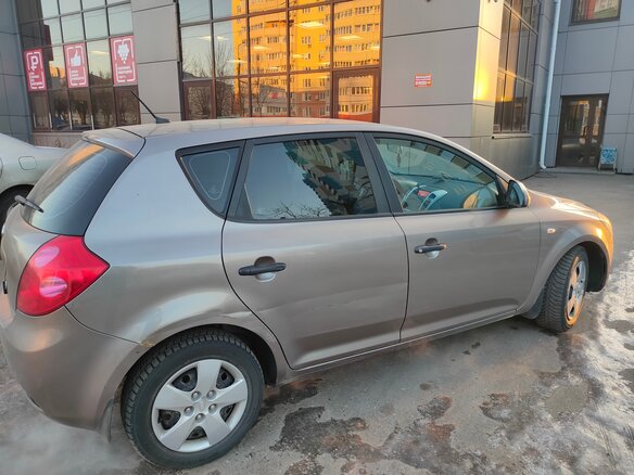 2007 Kia Ceed I, серый - вид 3