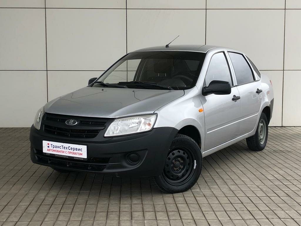 Купить б/у LADA (ВАЗ) Granta I 1.6 MT (82 л.с.) бензин механика в ...