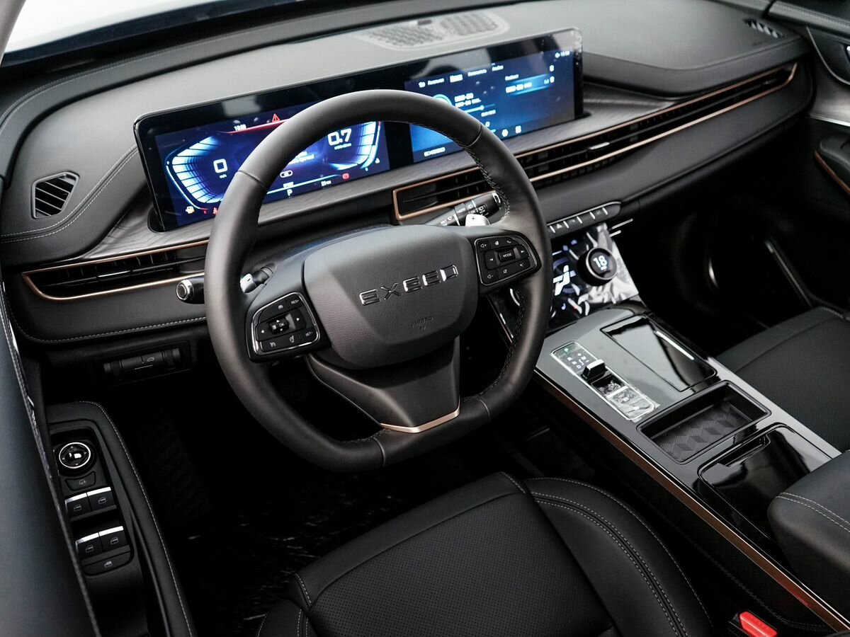 Купить новый EXEED LX I Рестайлинг 1.5 CVT (147 л.с.) бензин вариатор в Воронеже