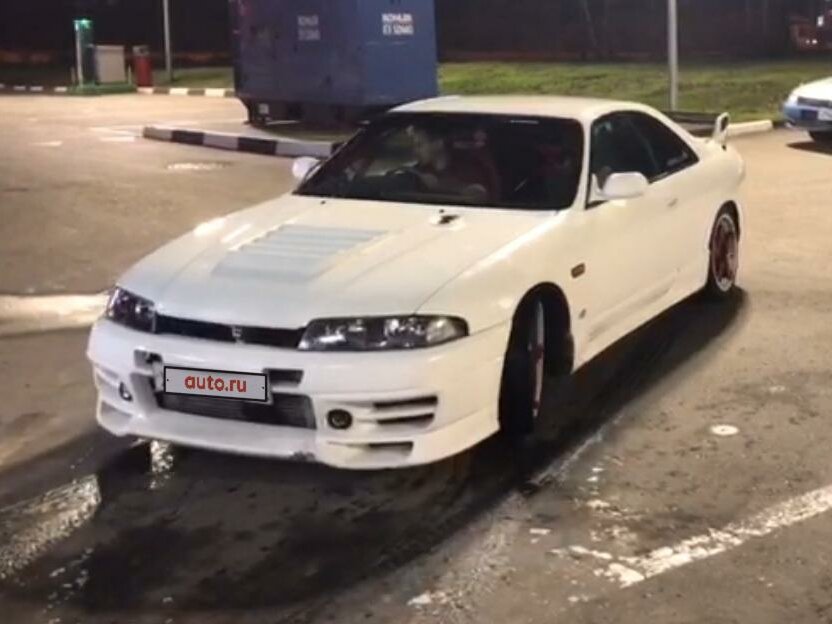 Купить б/у Nissan Skyline IX (R33) 2.5 MT (200 л.с.) бензин механика в ...