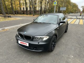 2009 BMW 1 серии 123d I (E81/E82/E87/E88) Рестайлинг, чёрный, 1270000 рублей, вид 1