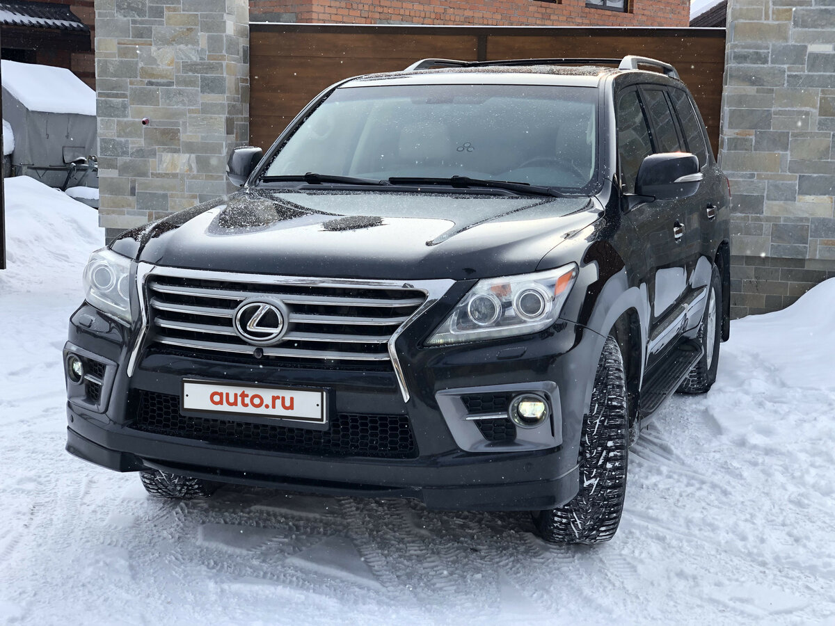 Lexus LX 570 2013 черный