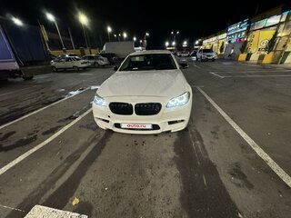 2016 BMW 5 серии 520d VI (F10/F11/F07) Рестайлинг, белый, 2500000 рублей, вид 1