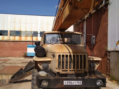 2001 Урал 4320, бежевый, 1500000 рублей, вид 1