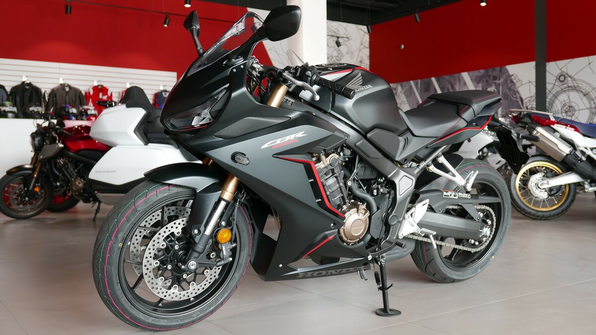 Купить новый Honda CBR 650R инжектор 6 передач в Новосибирске: чёрный ...