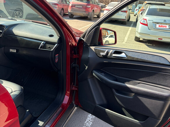 2015 Mercedes-Benz GLE 250 d I (W166), красный, 3480000 рублей - вид 16