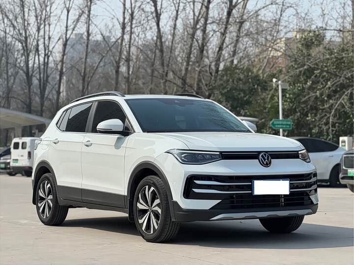 Volkswagen Tharu XR