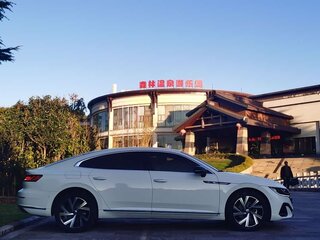 2021 Volkswagen Passat CC 330 TSI II Рестайлинг, белый, 4000000 рублей, вид 4