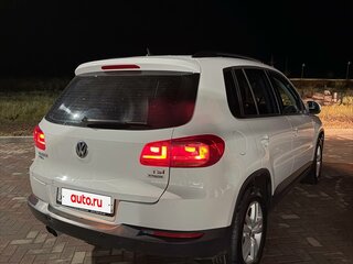 2015 Volkswagen Tiguan I Рестайлинг, белый, 1450000 рублей, вид 4