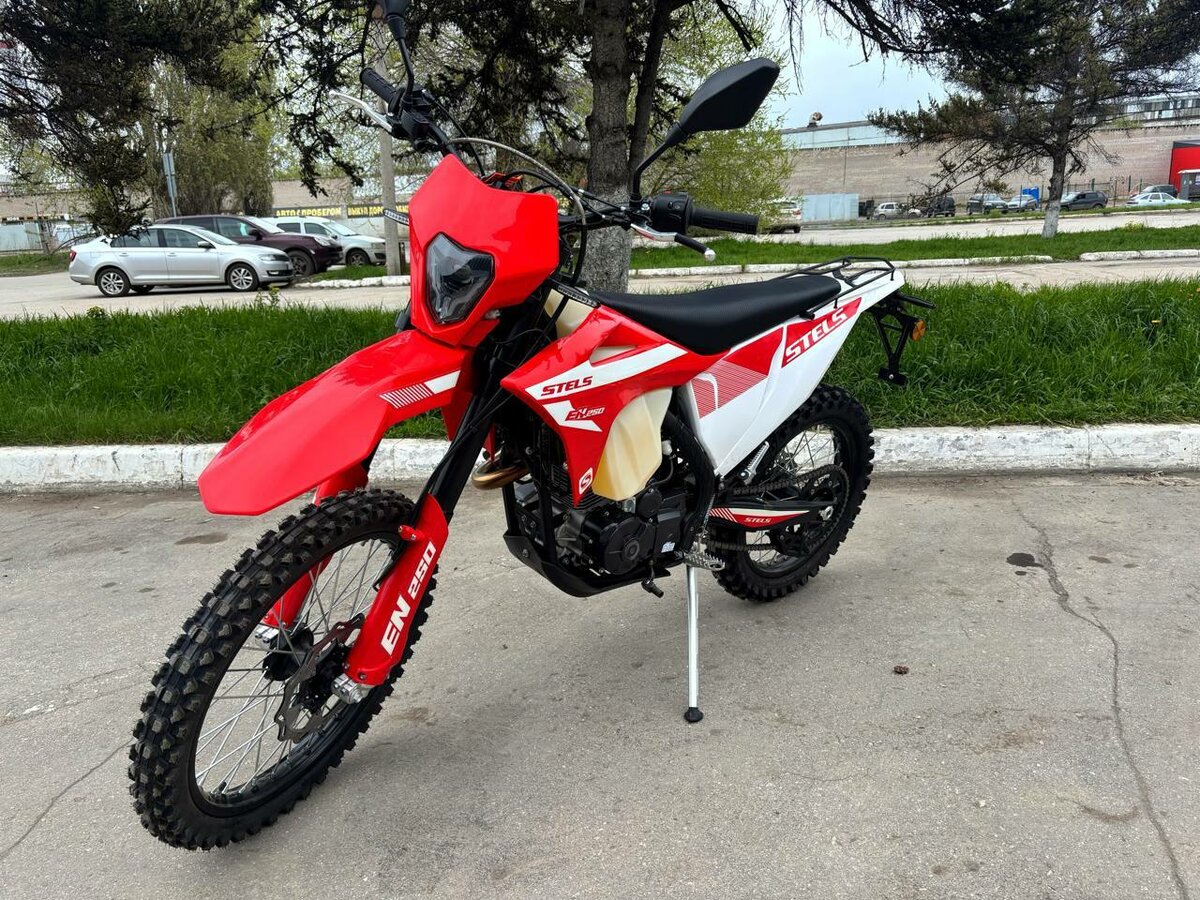 Stels 250 Enduro