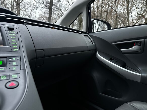 2009 Toyota Prius III (XW30), синий, 1300000 рублей - вид 13