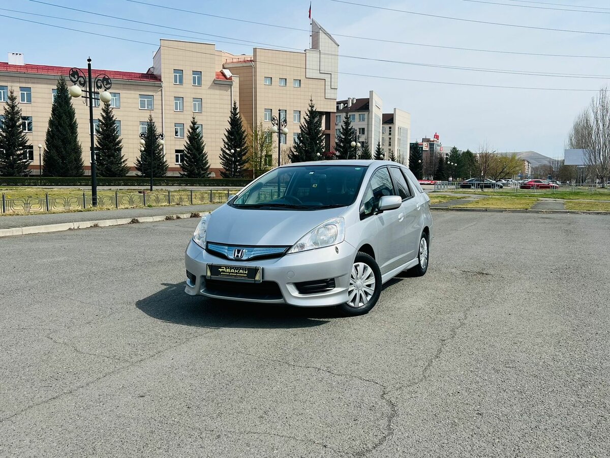 Honda Fit Shuttle I