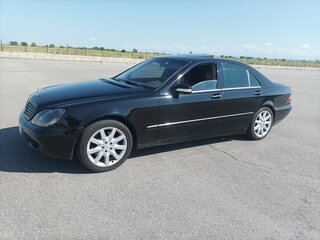 1999 Mercedes-Benz S-Класс 430 IV (W220), чёрный, 580000 рублей, вид 1