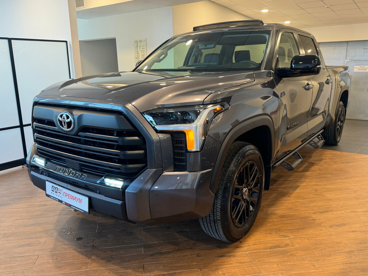 Toyota Tundra Crew Max CrewMax III