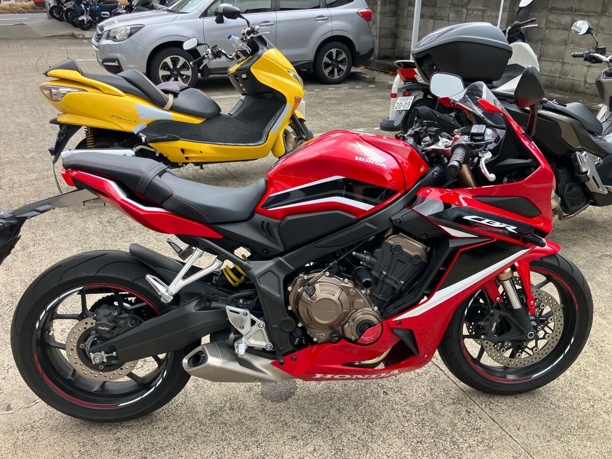Honda CBR 650R