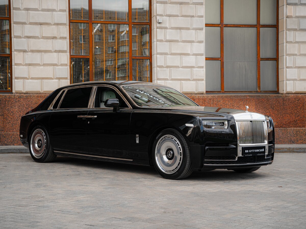 Rolls-Royce Phantom Long Extended VIII