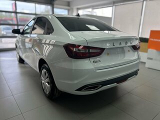 2026 Lada (ВАЗ) Vesta I Рестайлинг (NG), белый, 1735000 рублей, вид 5