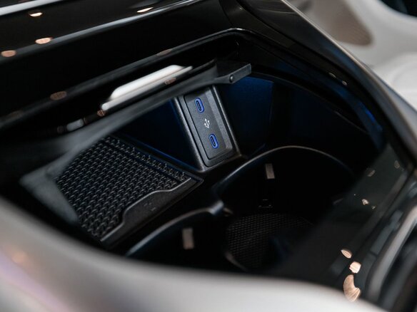 2025 Mercedes-Benz Maybach SL SL 680, белый, 36890000 рублей - вид 26