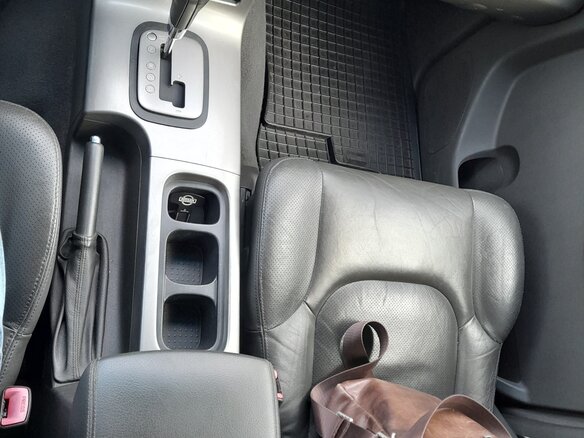 2006 Nissan Pathfinder III, серый, 1100000 рублей - вид 17