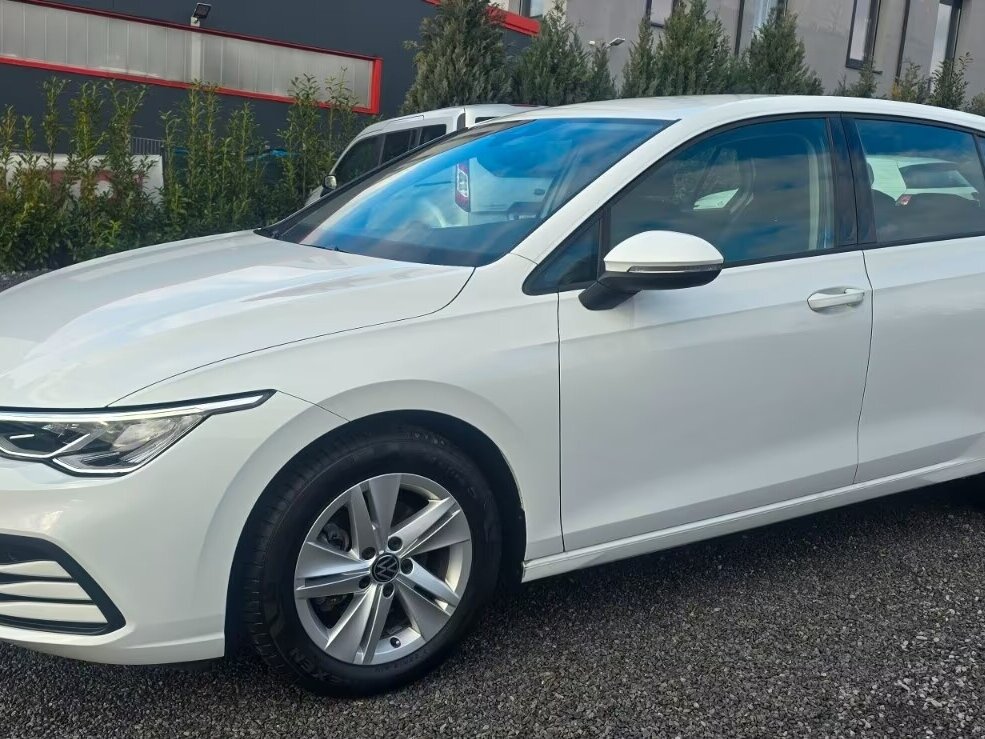 Volkswagen Golf VIII