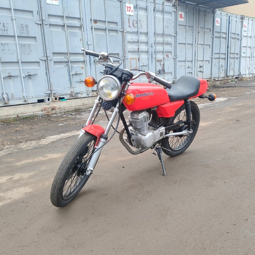 Honda CB 100