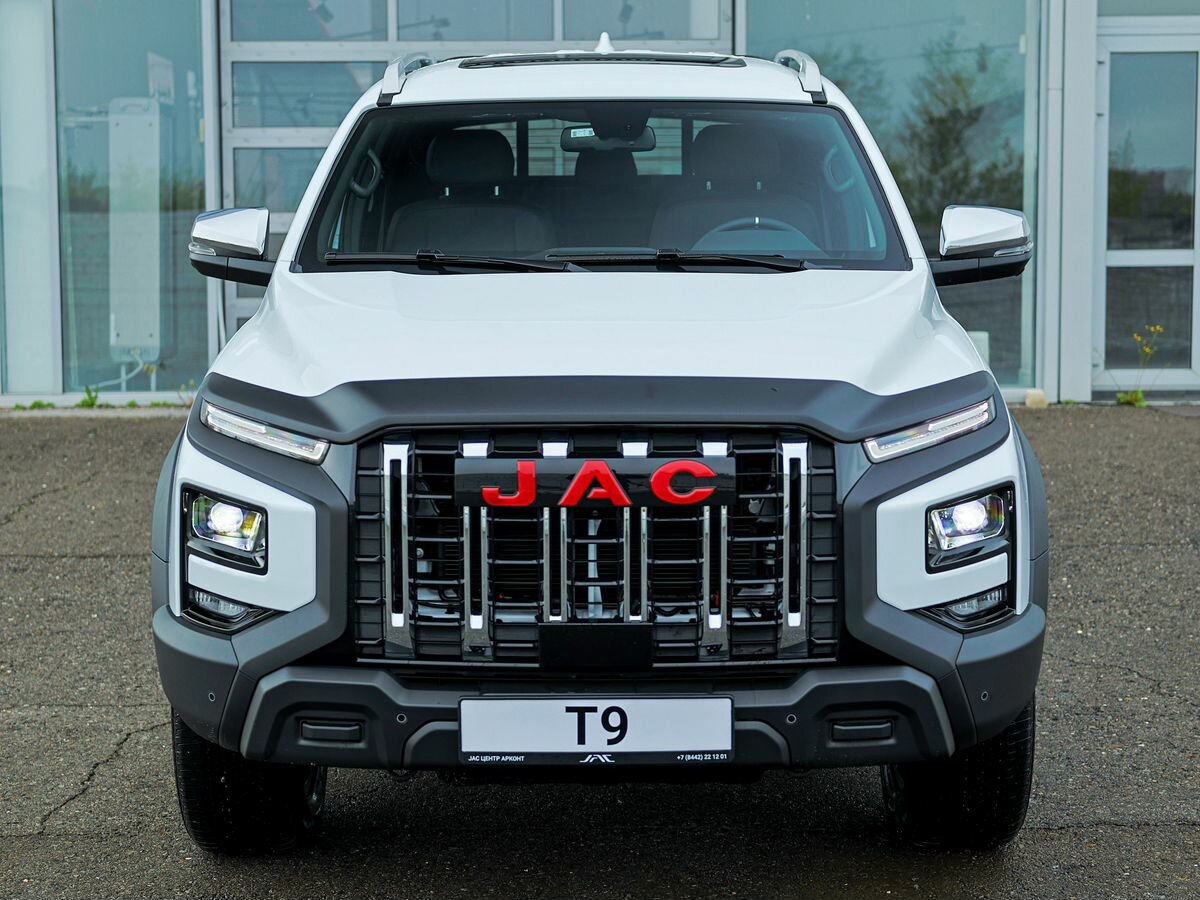 JAC T9