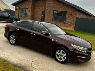 2017 Kia Optima IV, красный, 1500000 рублей, вид 3