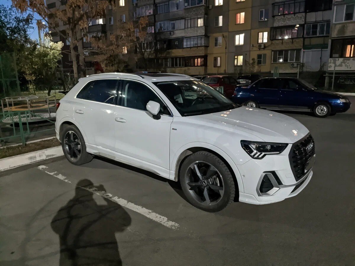 Audi Q3 II (F3)