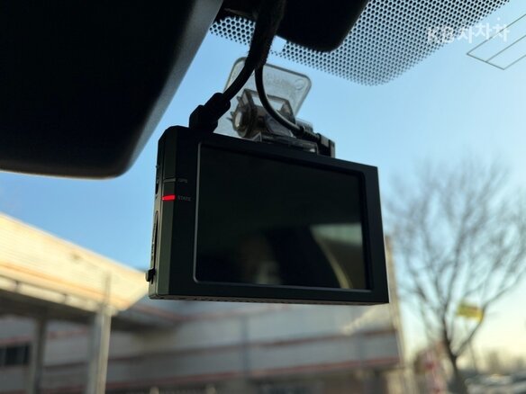 2022 Toyota Prius IV Рестайлинг (XW50), белый, 1851099 рублей - вид 20