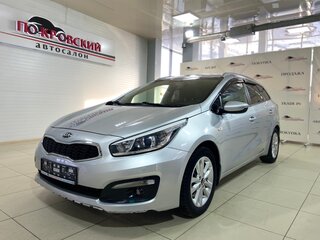 2017 Kia Ceed II Рестайлинг, серебристый, 1200000 рублей, вид 1