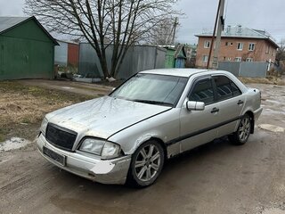 1997 Mercedes-Benz C-Класс 200 5-speed I (W202), серый, 95000 рублей, вид 1