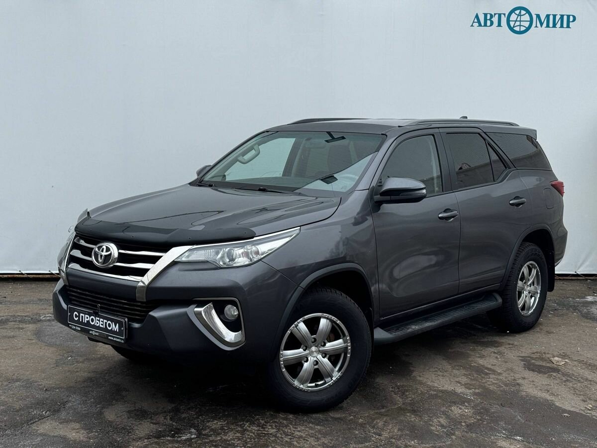 Toyota Fortuner II