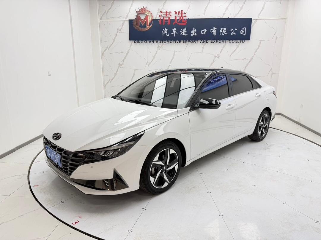 Hyundai Elantra VII (CN7)