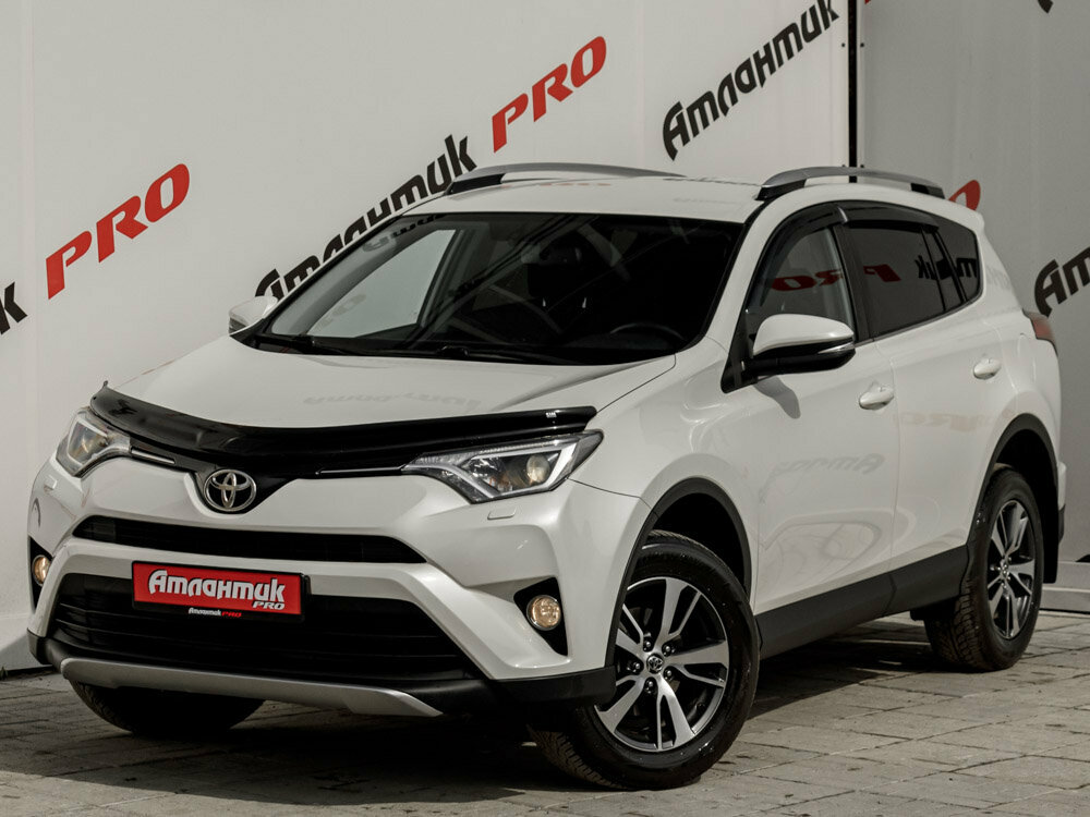 Toyota RAV4 IV (XA40) Рестайлинг