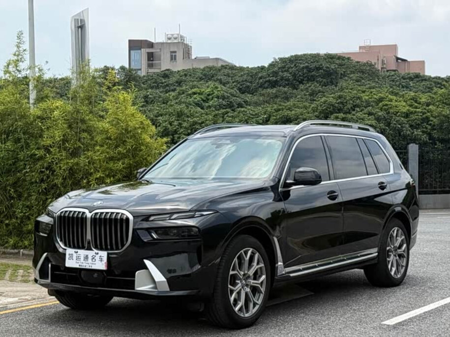BMW X7 40i I (G07) Рестайлинг