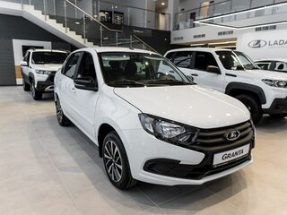 2025 Lada (ВАЗ) Granta I Рестайлинг, белый, 966000 рублей, вид 1
