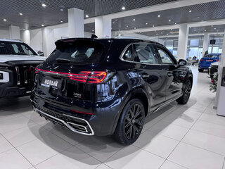 2025 Hongqi HS5 I Рестайлинг, чёрный, 4699000 рублей, вид 4