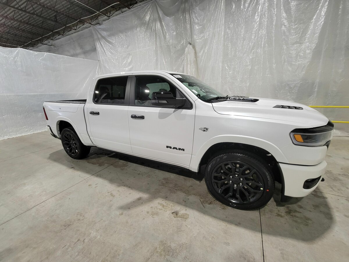 Ram 1500 Crew Cab eTorque V Рестайлинг