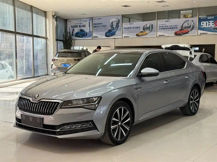 Skoda Superb III Рестайлинг