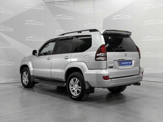 2006 Toyota Land Cruiser Prado 5-speed 120 Series, серебристый, 2099000 рублей, вид 2