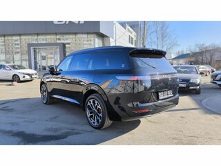 2025 Lynk & Co 900, чёрный, 8100000 рублей, вид 5