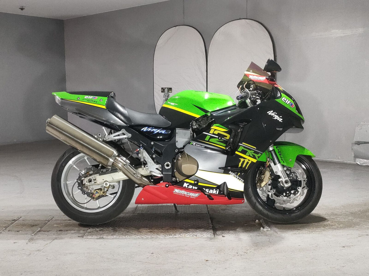 Kawasaki ZX-12 Ninja